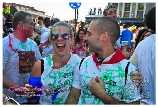 triniposseuk_colours_2012-192