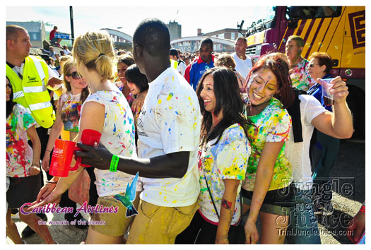 triniposseuk_colours_2012-203
