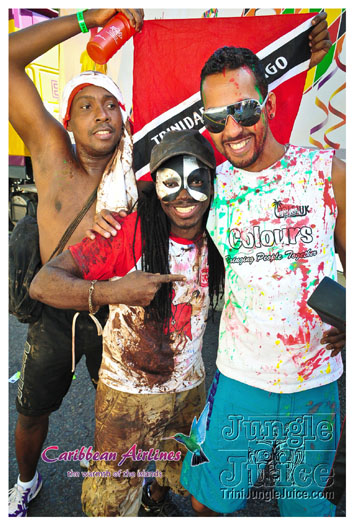 triniposseuk_colours_2012-204