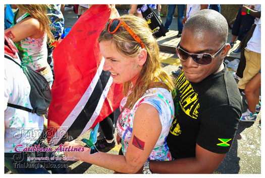 triniposseuk_colours_2012-212