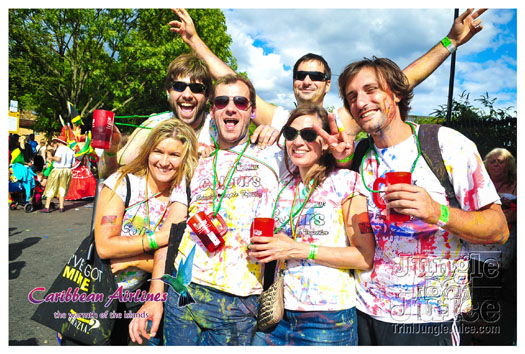 triniposseuk_colours_2012-222
