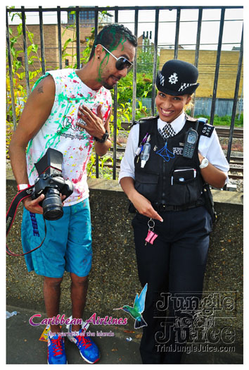triniposseuk_colours_2012-227