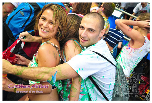 triniposseuk_colours_2012-236