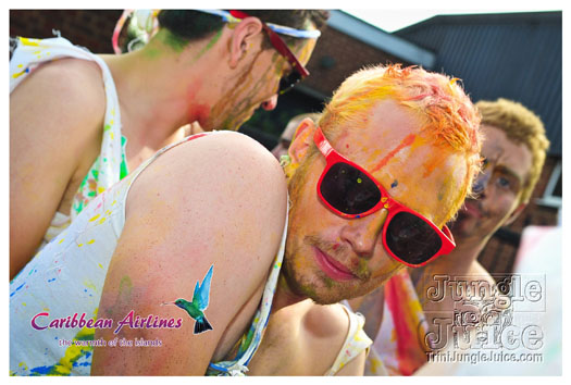 triniposseuk_colours_2012-239