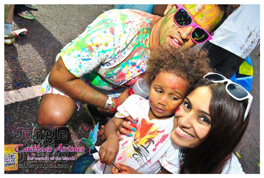 triniposseuk_colours_2012-255