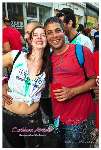 triniposseuk_colours_2012-273