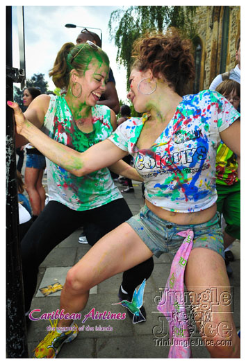 triniposseuk_colours_2012-278