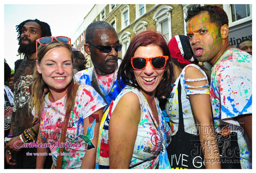 triniposseuk_colours_2012-280