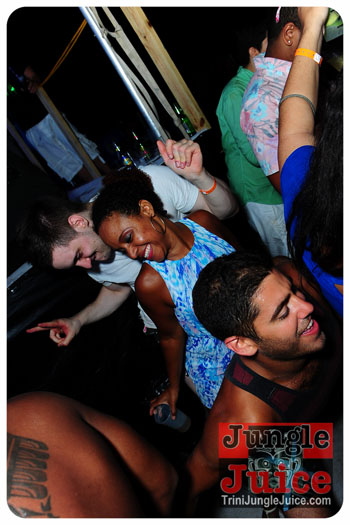 booze_premium_2013_pt1-194