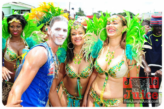 kadooment_day_2013_pt2-241