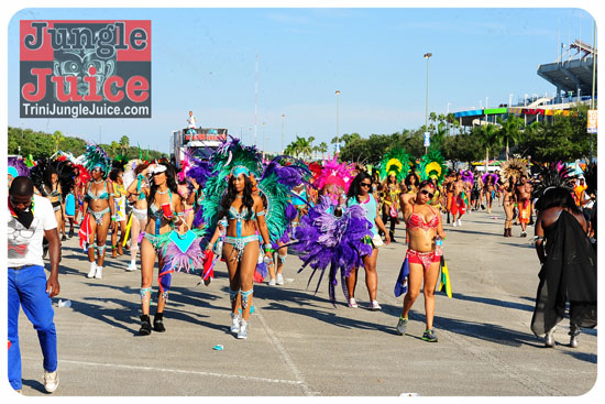 miami_parade_2013_pt1-244