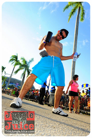 miami_parade_2013_pt1-320