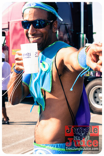 miami_parade_2013_pt4-139