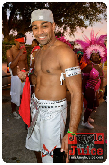 miami_parade_2013_pt9-130