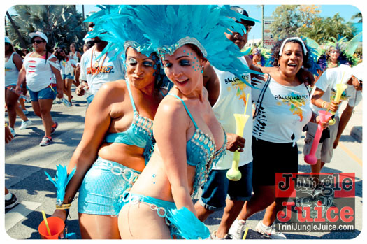 cayman_carnival_2013_part1-047