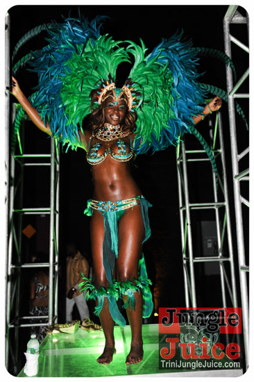 tan_ta_na_2013-062