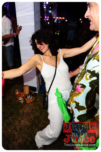 beach_house_carnival_2013_part3-144