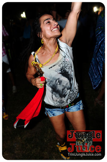 beach_house_carnival_2013_part3-145