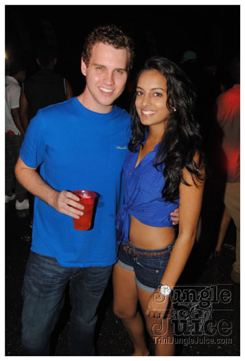 black_to_blue_2013-105