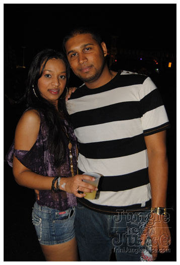 black_to_blue_2013-139