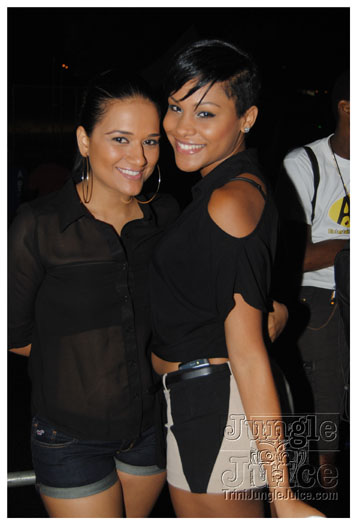 black_to_blue_2013-147