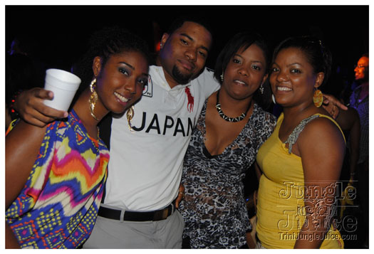 black_to_blue_2013-158