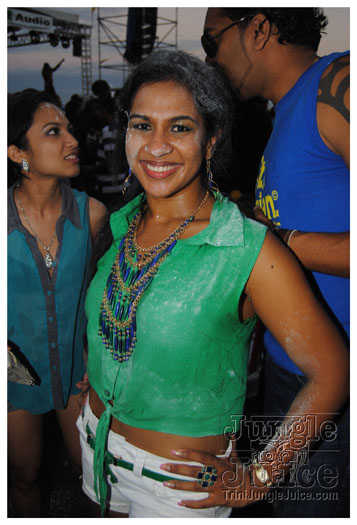 black_to_blue_2013-182
