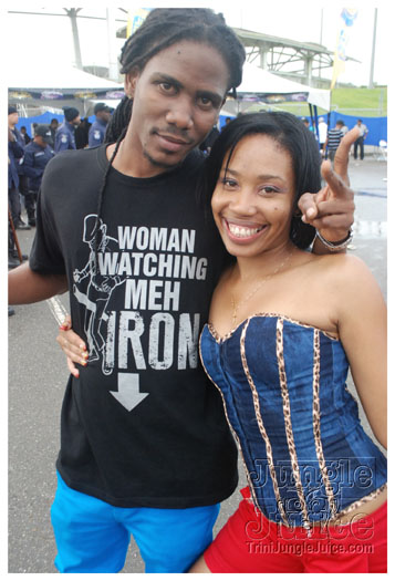black_to_blue_2013-237