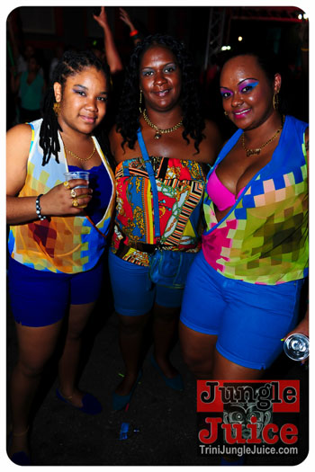 neon_yuma_inclusive_2013-056