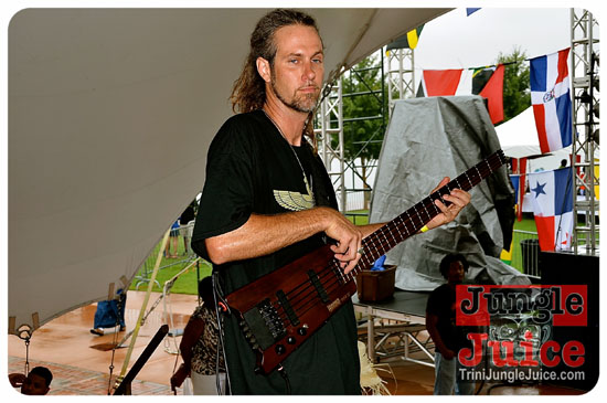 va_caribfest_parade_2013_pt1-131