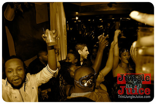 ews9_2013-124