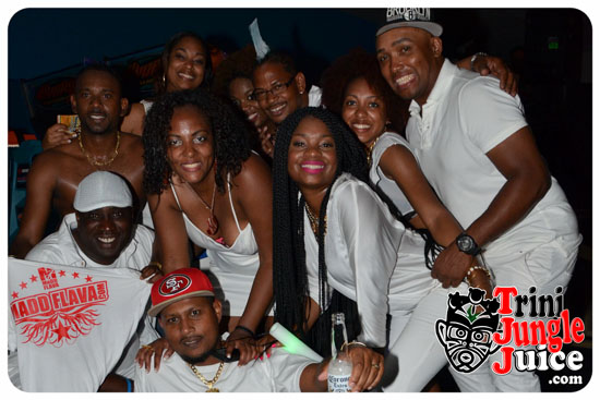 15th_annual_wear_white_2014-223