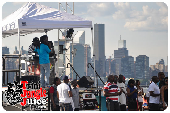 red_eye_ny_2014-001
