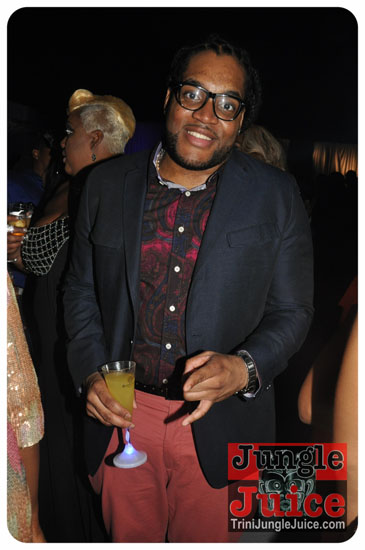 sparkle_2014-061
