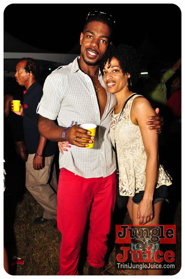 beach_house_carnival_2014-227