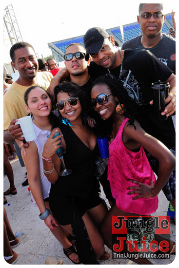 black_to_blue_2014-137