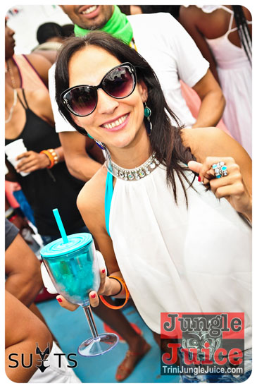 suits_2014_pt1-051