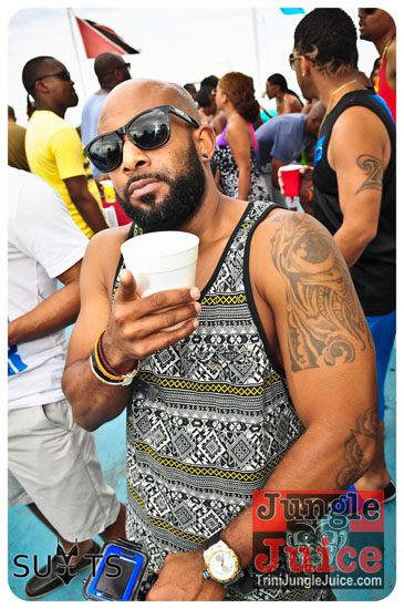 suits_2014_pt1-056