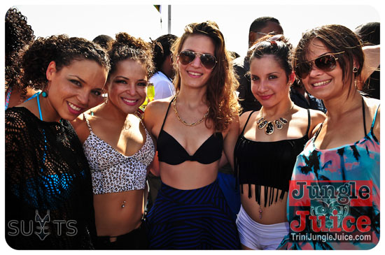 suits_2014_pt2-022