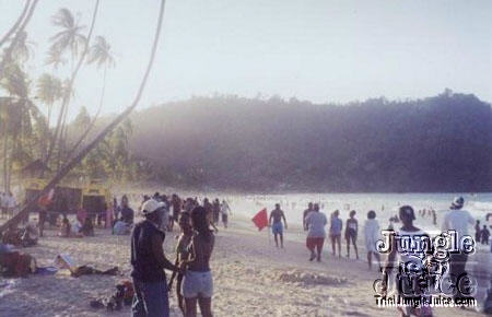 beachlimes03-10